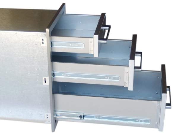 18" Beveled Frame Triple Drawer