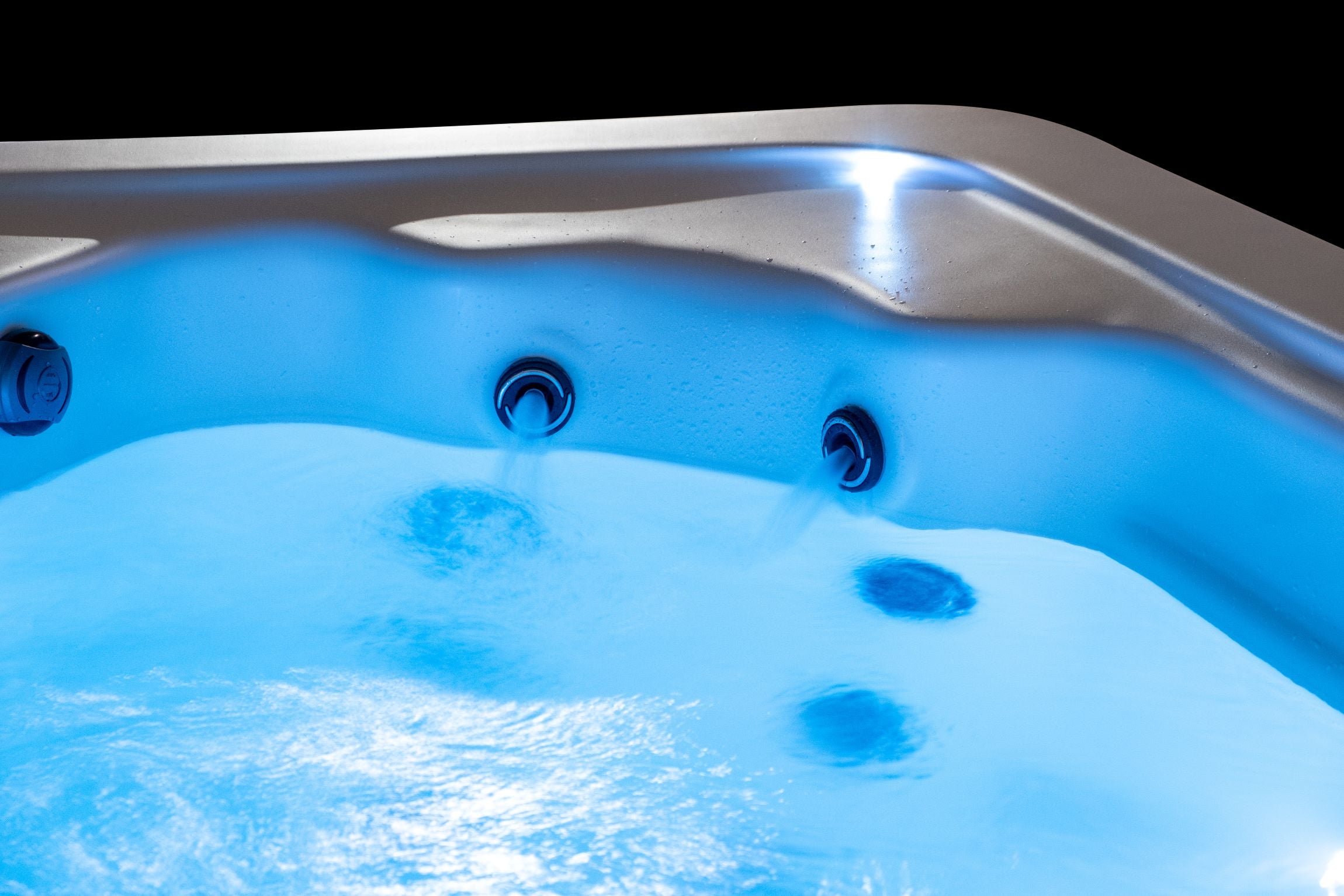 Cyanna Valley Model 'Galaxy 2'