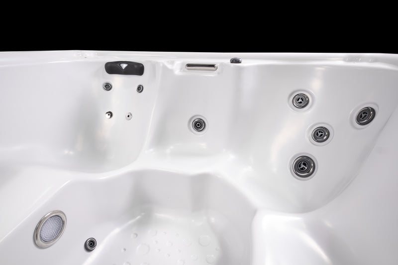 Cyanna Valley Model 'Supreme'