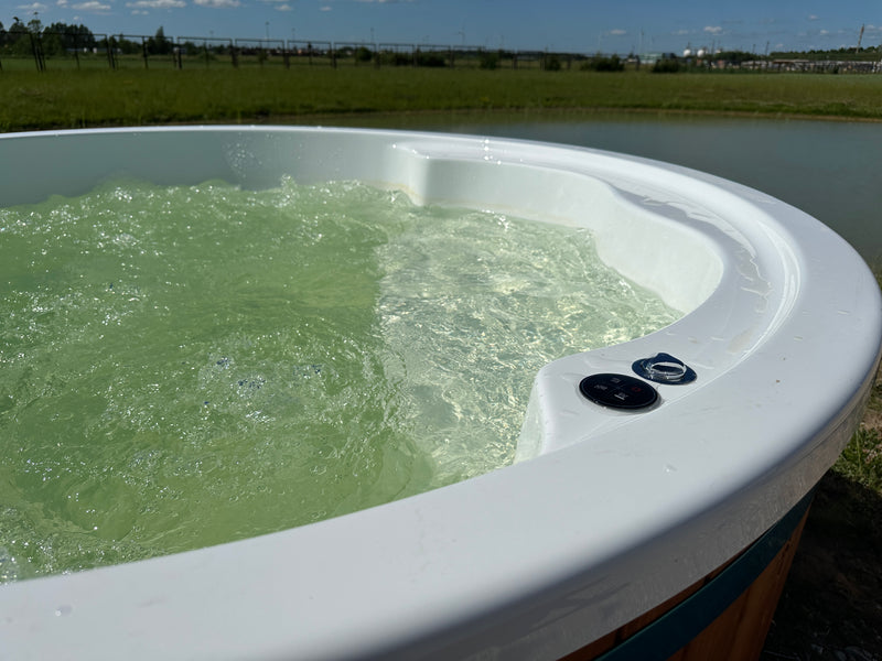 The Pearl Basin – 4-Person Acrylic Hot Tub