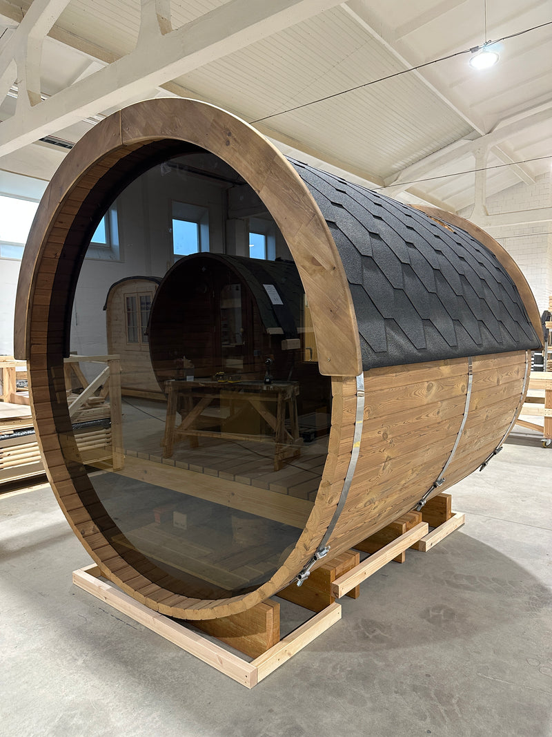 The Blaze Capsule – Luxury 6-Person Thermowood Barrel Sauna