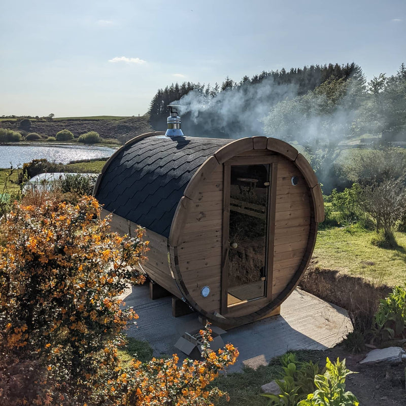 The Blaze Capsule – Luxury 6-Person Thermowood Barrel Sauna