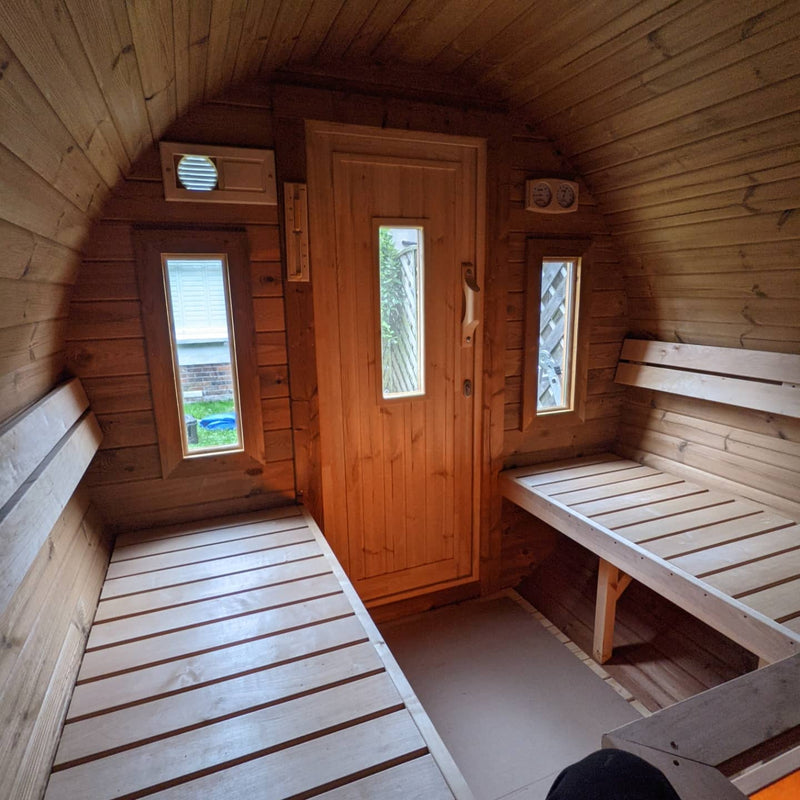 The Blaze Capsule – Luxury 6-Person Thermowood Barrel Sauna