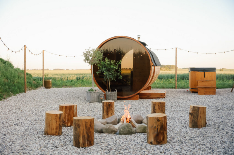 The Obsidian Dome – 10-Person Thermowood Sauna Barrel