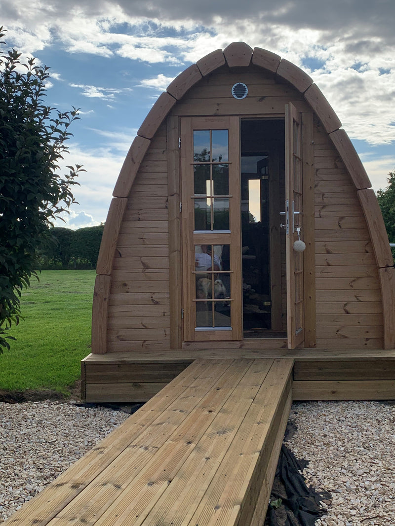 The Sizzle Pod – 6-Person Sauna Cabin