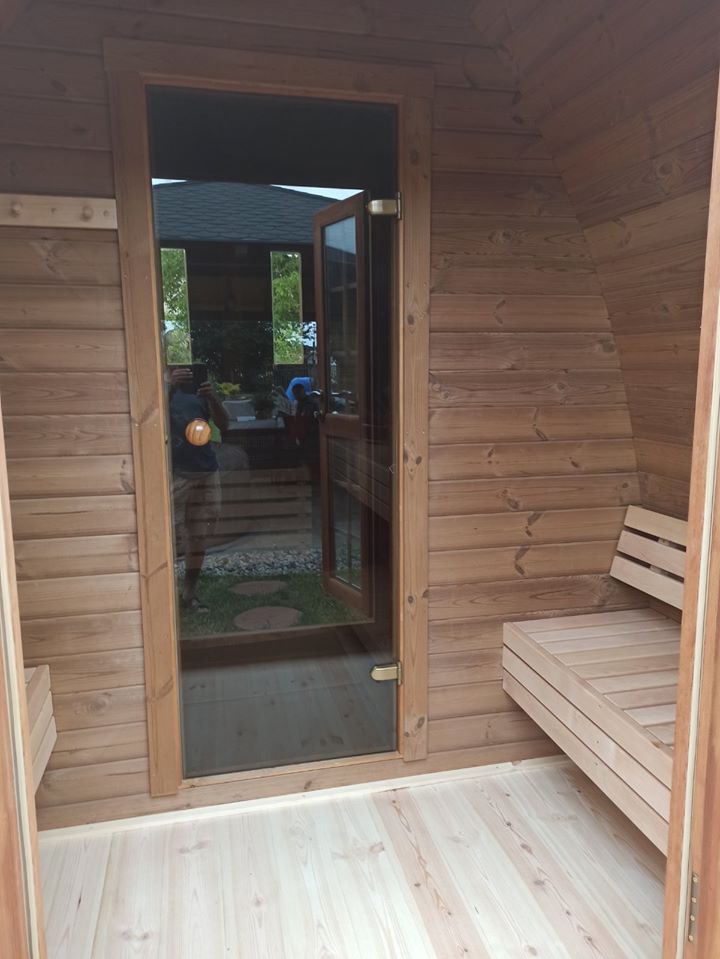The Sizzle Pod – 6-Person Sauna Cabin