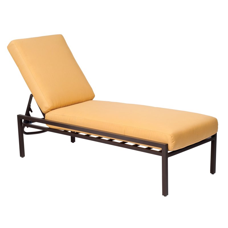 Salona Adjustable Chaise Lounge